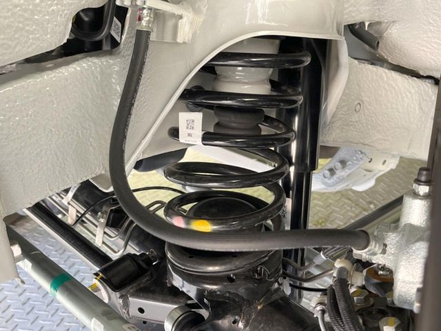 SUZUKI JIMNY NOMADE 2025 Image 31