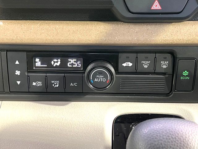 HONDA N BOX 2024 Image 31