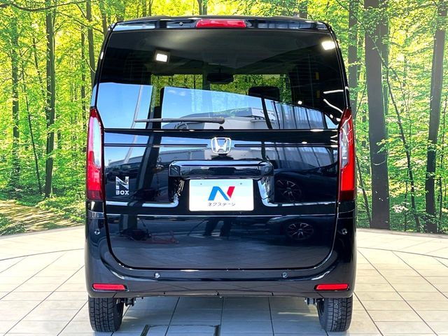 HONDA N BOX 2024 Image 31