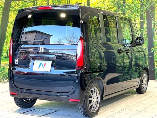 HONDA N BOX 2024 Image 31
