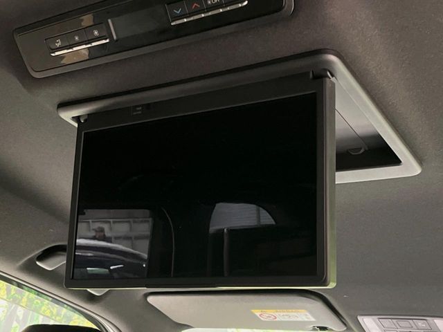 TOYOTA NOAH HYBRID 2023 Image 31