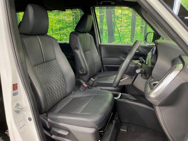 TOYOTA NOAH HYBRID 2023 Image 31