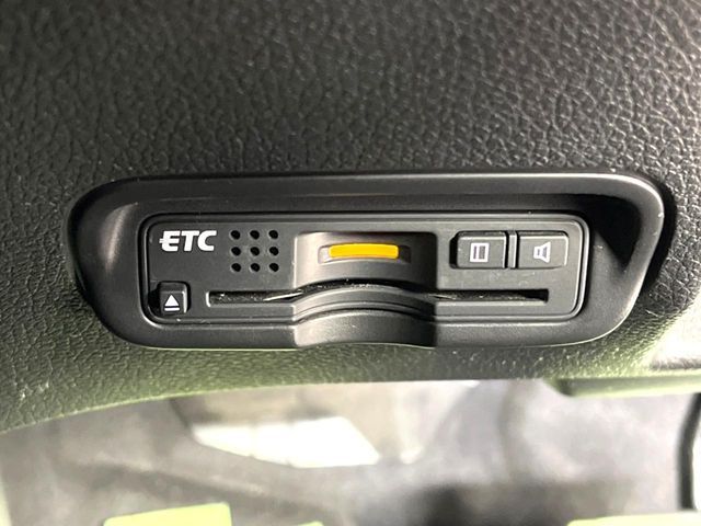 HONDA VEZEL HYBRID 2014 Image 31