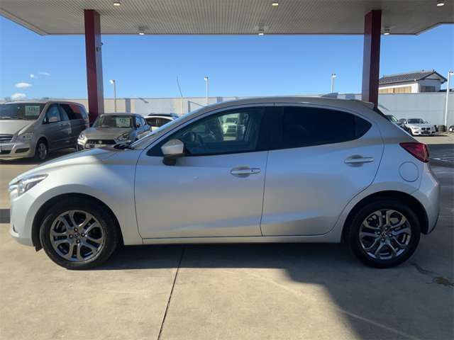 MAZDA DEMIO 2018 Image 31