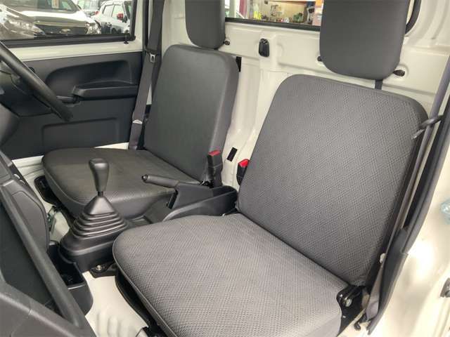 DAIHATSU HIJET TRUCK 4WD 2021 Image 31