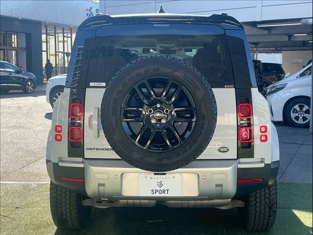 ROVER DEFENDER 2022 Image 31