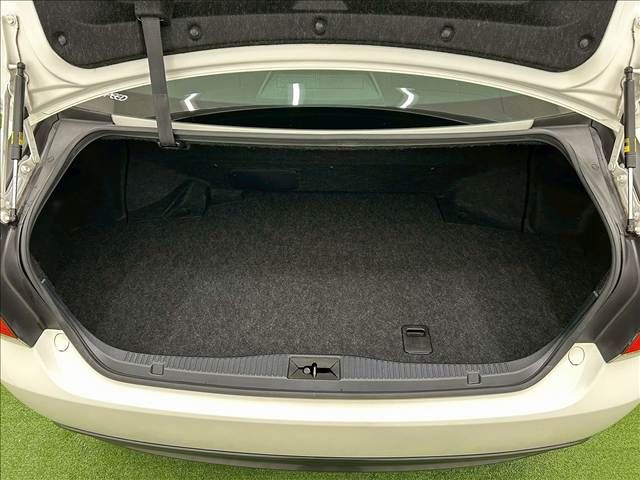 TOYOTA CROWN SEDAN HYBRID 2013 Image 31