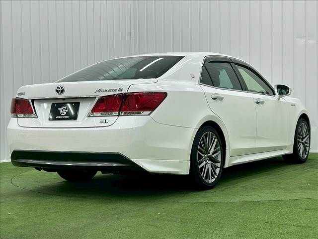 TOYOTA CROWN SEDAN HYBRID 2013 Image 31