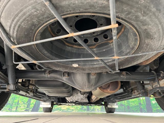 TOYOTA HIACE VAN 4WD 2019 Image 31