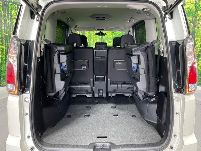 NISSAN SERENA  S-HYBRID 2017 Image 31