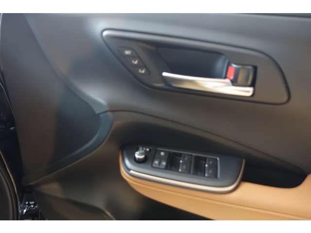 TOYOTA CROWN CROSSOVER 2023 Image 31