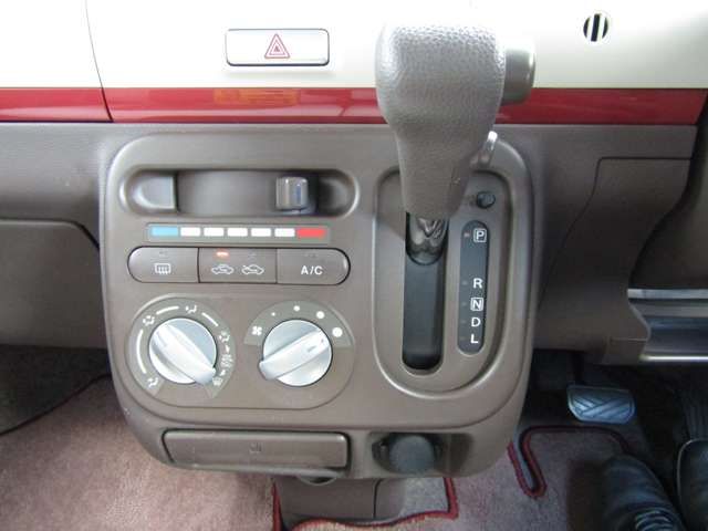 SUZUKI ALTO LAPIN CHOCOLAT 2013 Image 31