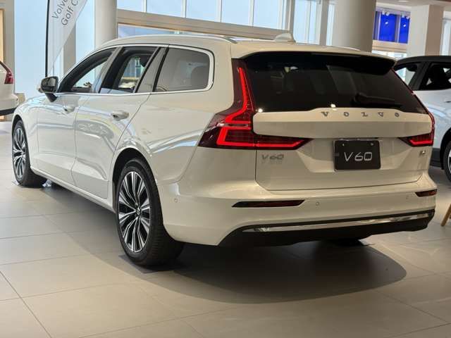 VOLVO V60 2025 Image 31