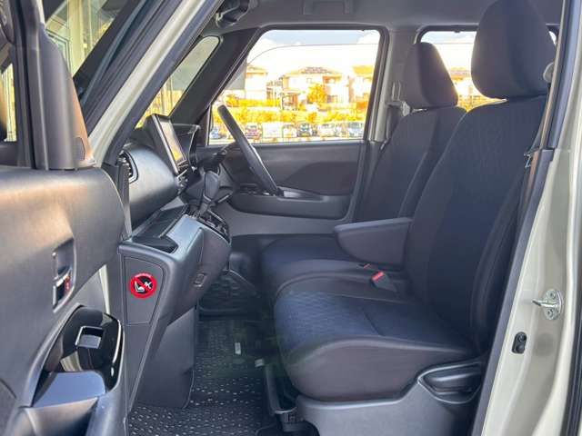 NISSAN ROOX 2023 Image 31