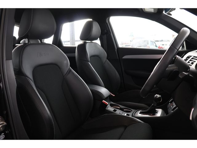 AUDI Q3 2015 Image 31