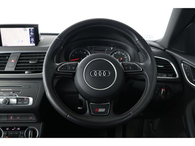 AUDI Q3 2015 Image 31