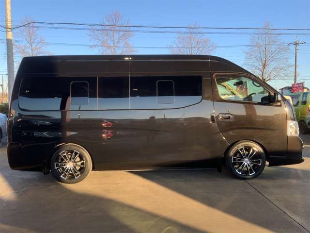 NISSAN NV350 CARAVAN MICROB 2019 Image 31
