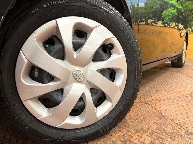 TOYOTA SIENTA HYBRID 2016 Image 31