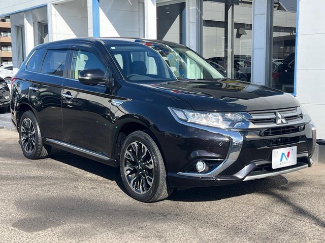 MITSUBISHI OUTLANDER PHEV 2016 Image 31