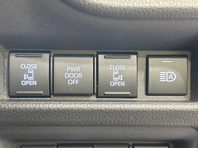 TOYOTA SIENTA HYBRID 2023 Image 31