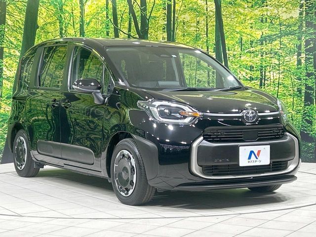 TOYOTA SIENTA HYBRID 2023 Image 31
