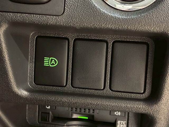 TOYOTA HIACE VAN 2WD 2022 Image 31