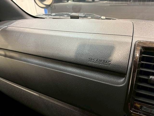 TOYOTA HIACE VAN 2WD 2022 Image 31