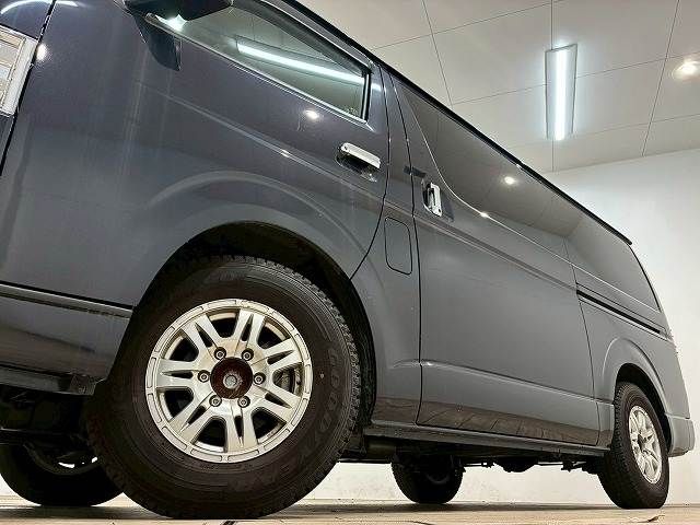 TOYOTA HIACE VAN 2WD 2022 Image 31