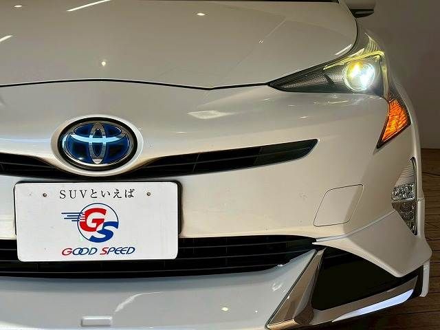 TOYOTA PRIUS 2017 Image 31