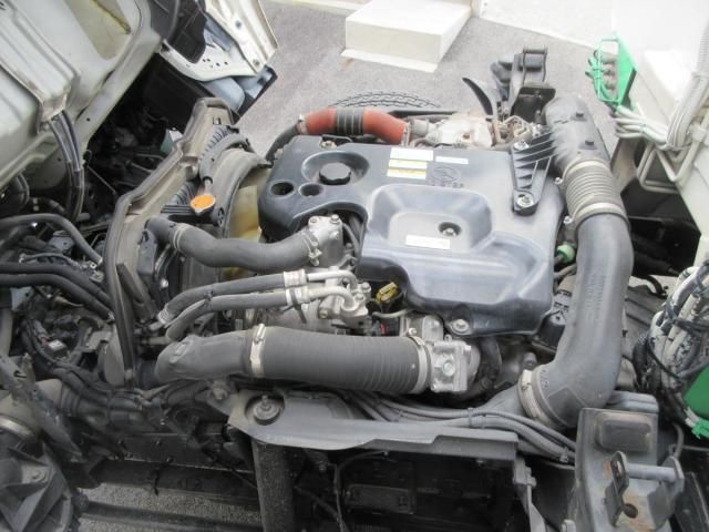 ISUZU ELF 2016 Image 31