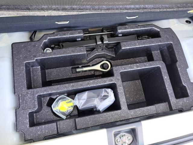 DAIHATSU MIRA E:S 2020 Image 31