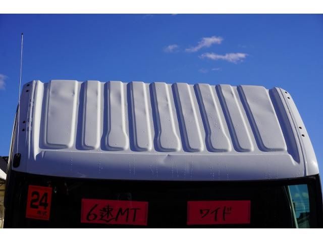 HINO DUTRO 2012 Image 31