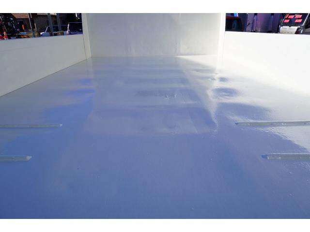 HINO DUTRO 2012 Image 31