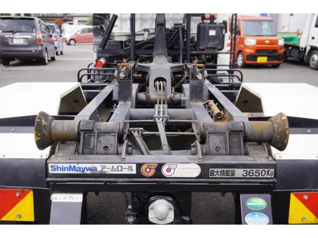 MITSUBISHI FUSOU FIGHTER 2016 Image 31