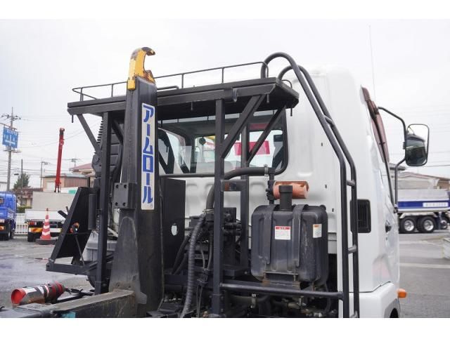 MITSUBISHI FUSOU FIGHTER 2016 Image 31