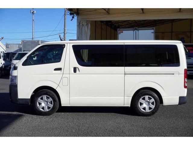 TOYOTA HIACE VAN 2WD 2018 Image 31