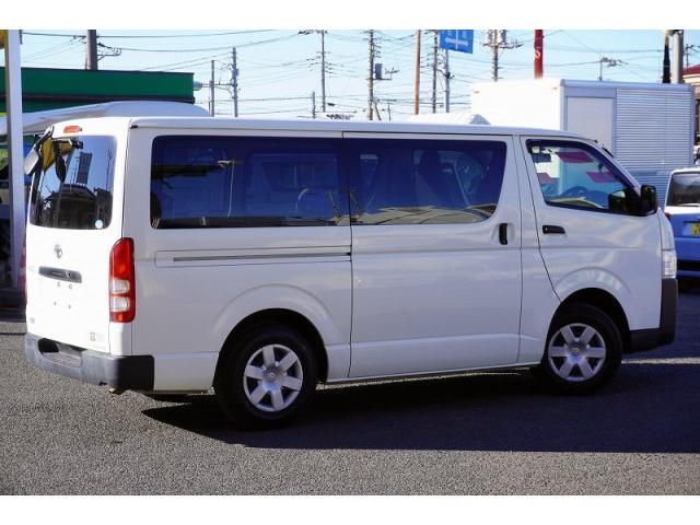 TOYOTA HIACE VAN 2WD 2018 Image 31