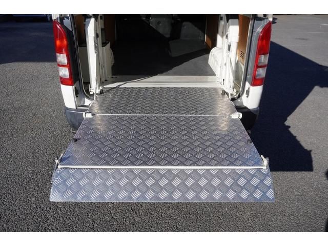 TOYOTA HIACE VAN 2WD 2018 Image 31