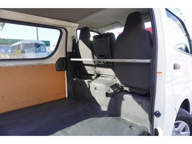 TOYOTA HIACE VAN 2WD 2018 Image 31