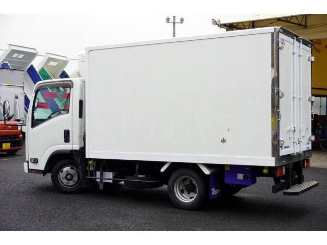 ISUZU ELF 2019 Image 31