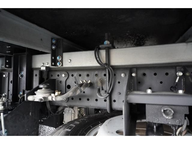 ISUZU ELF 2019 Image 31