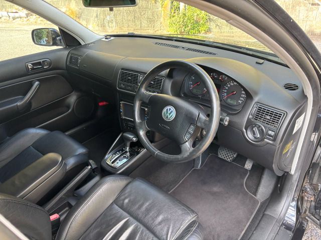 VOLKSWAGEN GOLF WAGO 2005 Image 31