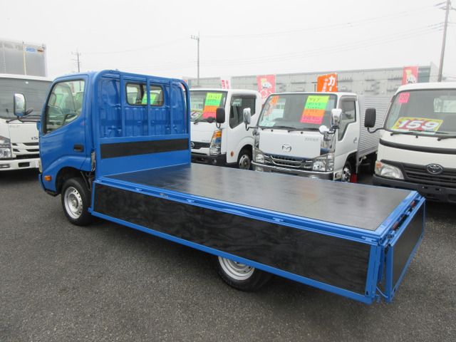 TOYOTA DYNA 2013 Image 31
