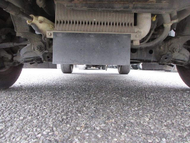 TOYOTA DYNA 2013 Image 31