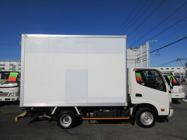TOYOTA DYNA 2015 Image 31
