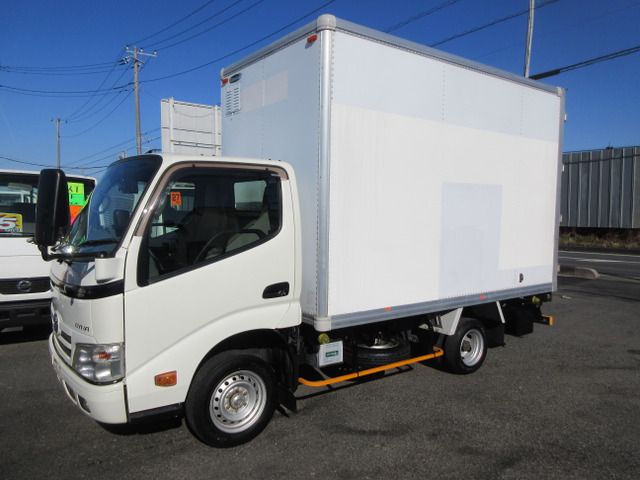 TOYOTA DYNA 2015 Image 31