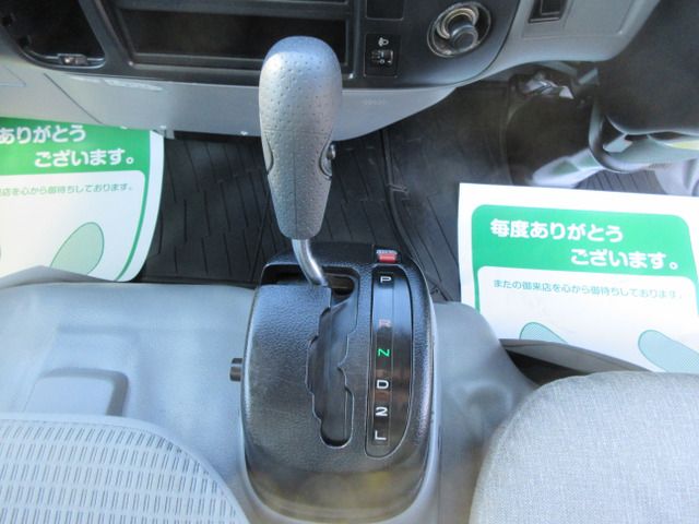 TOYOTA DYNA 2015 Image 31