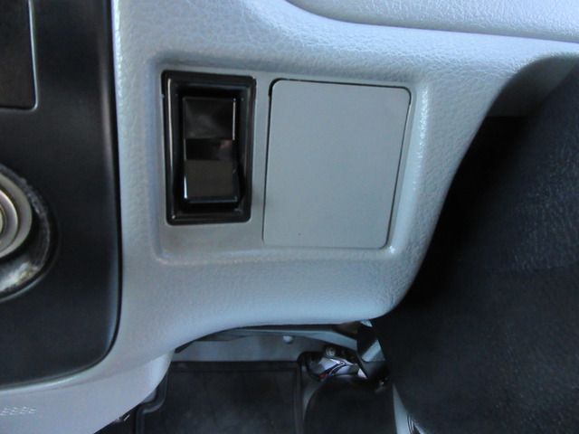 TOYOTA DYNA 2015 Image 31