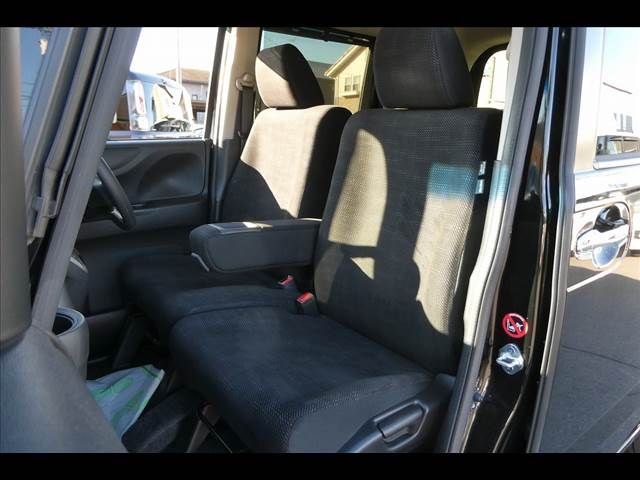 HONDA N BOX 2016 Image 31