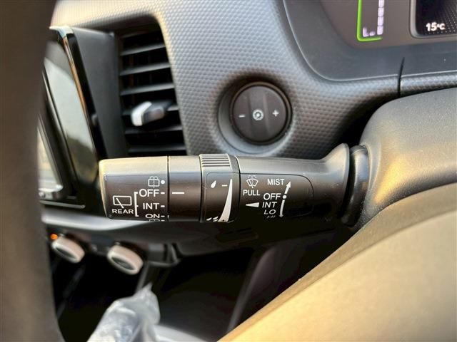 HONDA FIT E:HEV 2020 Image 31